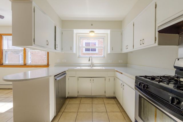 1921 S Harlem Avenue, Berwyn, IL 60402