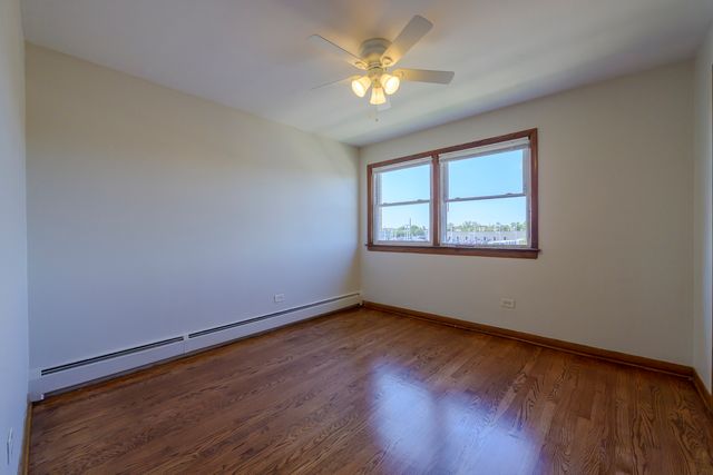 1921 S Harlem Avenue, Berwyn, IL 60402