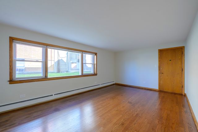 1921 S Harlem Avenue, Berwyn, IL 60402