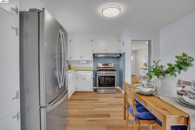 5296 Spencer Ct, Newark, CA 94560