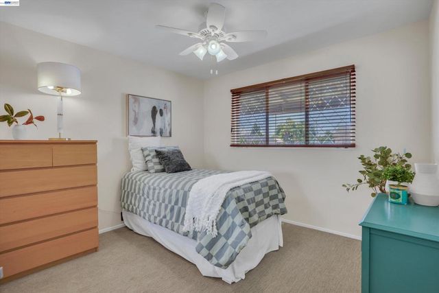 5296 Spencer Ct, Newark, CA 94560