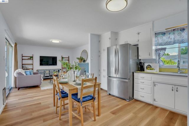 5296 Spencer Ct, Newark, CA 94560