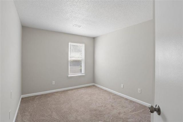 1050 Chapman Circle, Stone Mountain, GA 30088