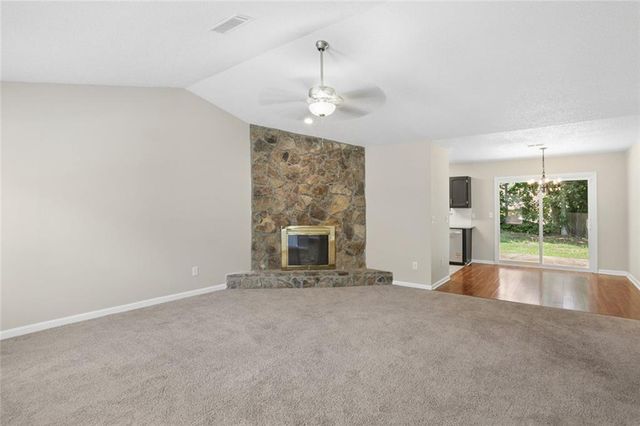 1050 Chapman Circle, Stone Mountain, GA 30088