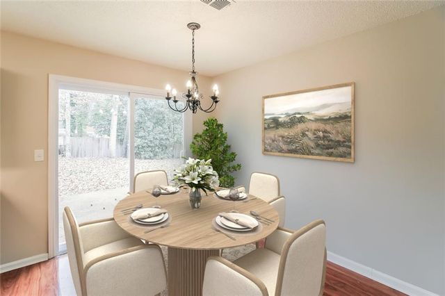 1050 Chapman Circle, Stone Mountain, GA 30088