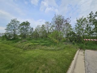 8429 N 100TH STREET, Milwaukee, WI 53224