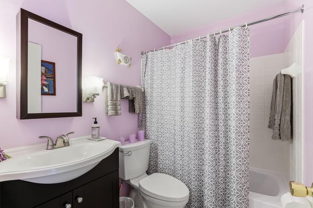 3604 33rd Avenue NE, Saint Anthony, MN 55418