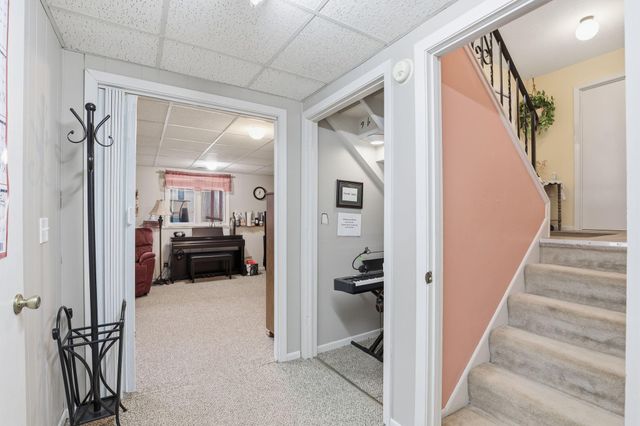 3604 33rd Avenue NE, Saint Anthony, MN 55418