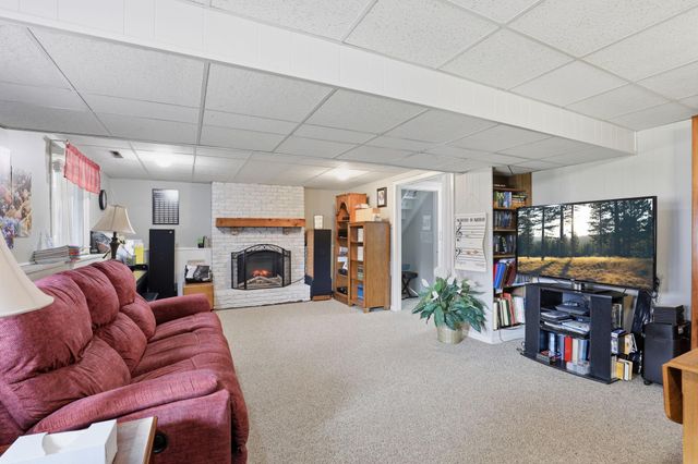 3604 33rd Avenue NE, Saint Anthony, MN 55418