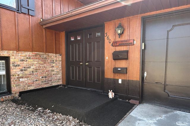 3604 33rd Avenue NE, Saint Anthony, MN 55418