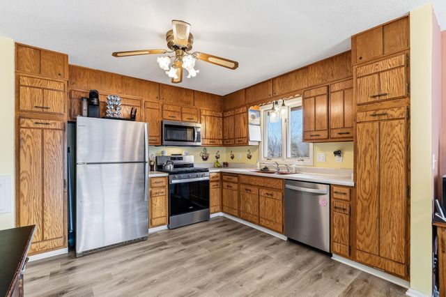 3604 33rd Avenue NE, Saint Anthony, MN 55418