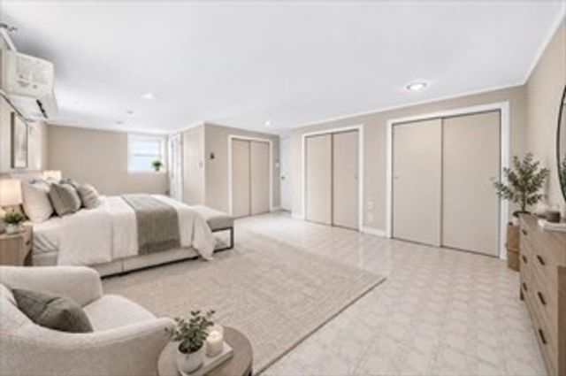 33 Fairchild Ave, Saugus, MA 01906