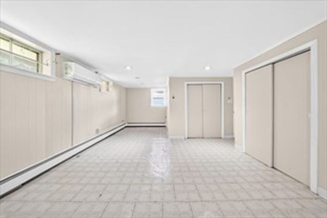 33 Fairchild Ave, Saugus, MA 01906