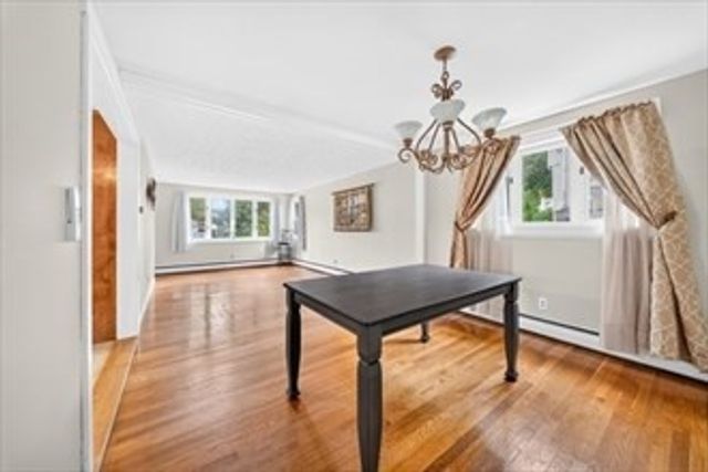33 Fairchild Ave, Saugus, MA 01906