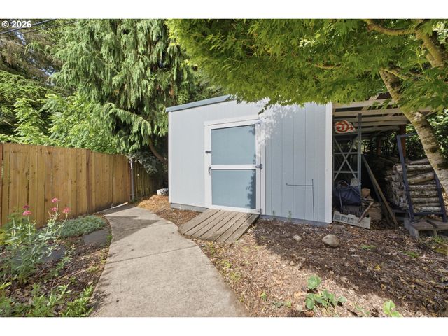 7100 Se HARRISON Ct, Portland, OR 97215