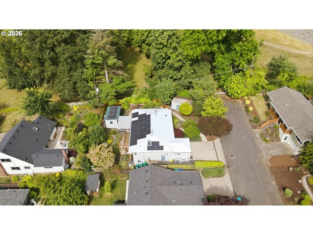 7100 Se HARRISON Ct, Portland, OR 97215