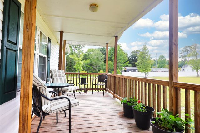 181 Blinkhorn Rd., Conway, SC 29526