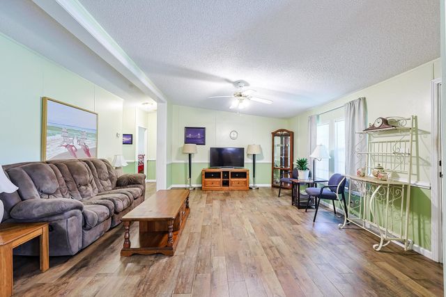 181 Blinkhorn Rd., Conway, SC 29526