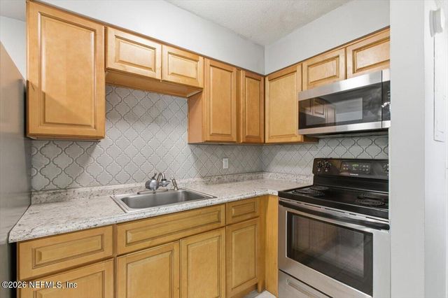 3307 MAYFLOWER Street 1, Jacksonville, FL 32205