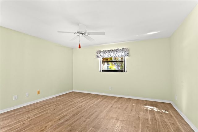 400 18th Street D2, Vero Beach, FL 32960