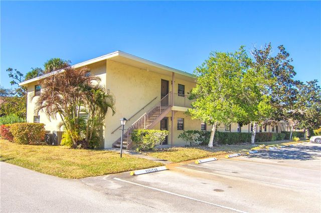 400 18th Street D2, Vero Beach, FL 32960