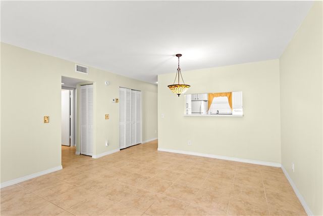 400 18th Street D2, Vero Beach, FL 32960