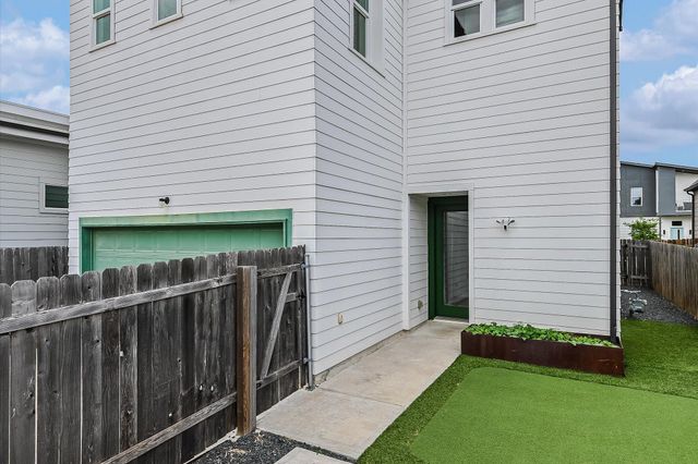 6133 Florencia LN, Austin, TX 78724