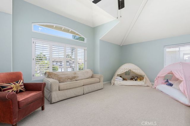 25785 Middle Ridge Ln, Laguna Hills, CA 92653