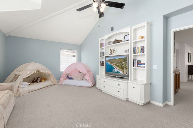 25785 Middle Ridge Ln, Laguna Hills, CA 92653