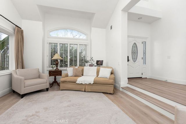 25785 Middle Ridge Ln, Laguna Hills, CA 92653