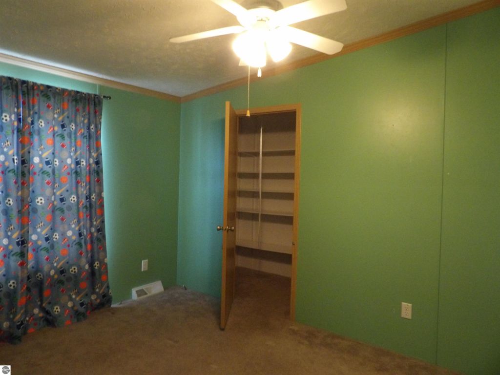 Image 17 of property listing at 388 Fairway Drive, Cadillac, MI 49601