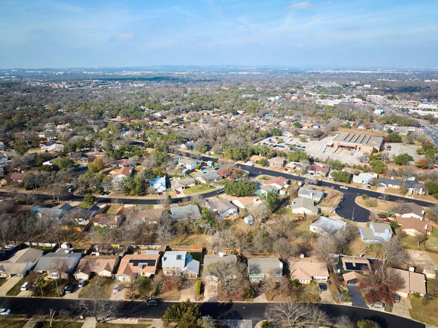 2008 Lear LN, Austin, TX 78745