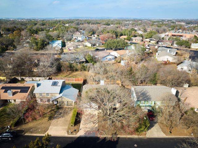 2008 Lear LN, Austin, TX 78745