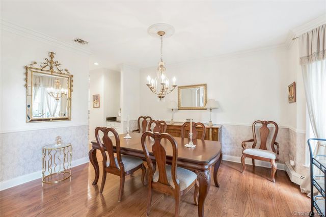 14 Cobbler Lane, East Setauket, NY 11733