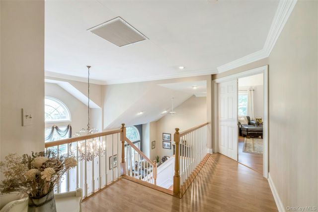 14 Cobbler Lane, East Setauket, NY 11733