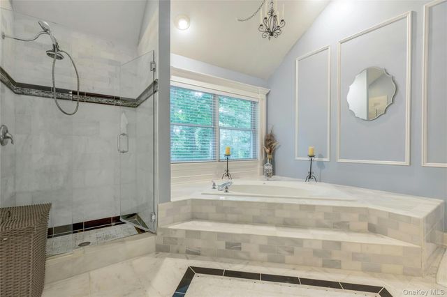 14 Cobbler Lane, East Setauket, NY 11733