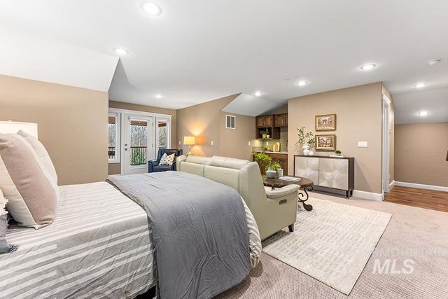 698 W Back Forty Dr., Eagle, ID 83616