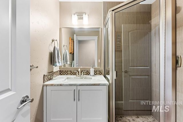 698 W Back Forty Dr., Eagle, ID 83616