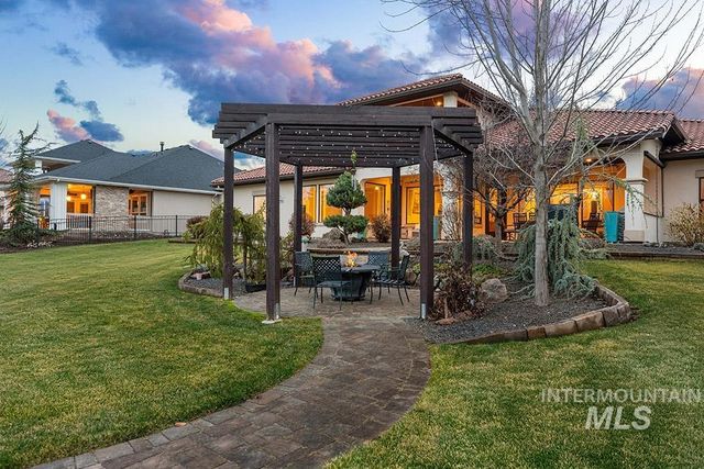 698 W Back Forty Dr., Eagle, ID 83616