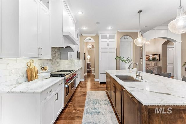 698 W Back Forty Dr., Eagle, ID 83616