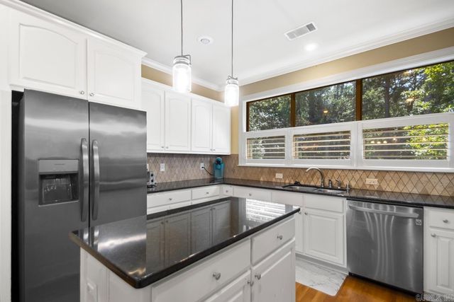 28 Bronte Court, Little Rock, AR 72223