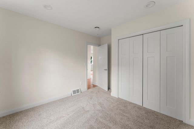 5003 Fairview Avenue N, Crystal, MN 55429