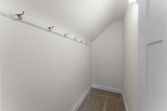 5003 Fairview Avenue N, Crystal, MN 55429