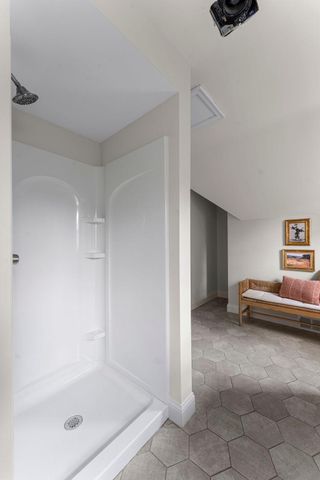 5003 Fairview Avenue N, Crystal, MN 55429