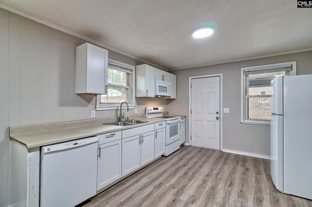 425 Saddletrail Road, Columbia, SC 29203