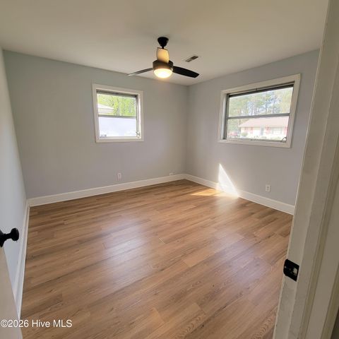 200 S Smith Street, Saint Helena, NC 28425