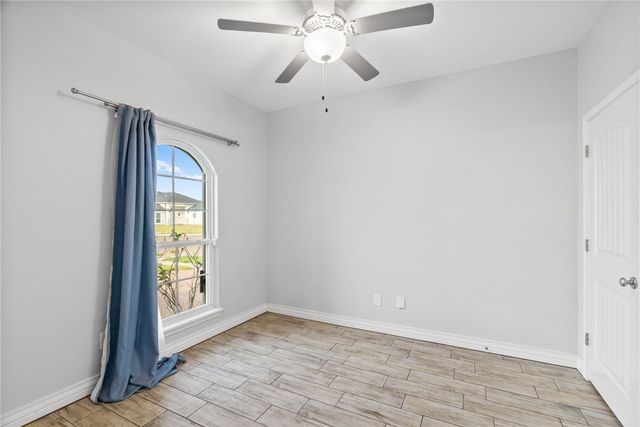 7813 Iron Man Dr, Corpus Christi, TX 78414