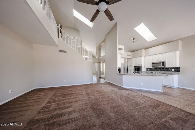 6506 W Molly Lane, Phoenix, AZ 85083