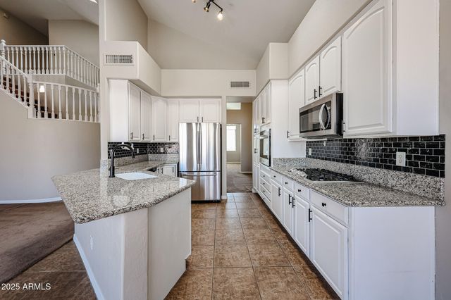 6506 W Molly Lane, Phoenix, AZ 85083
