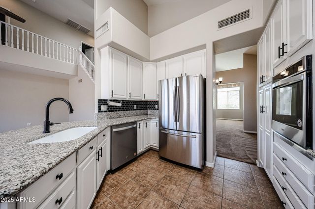 6506 W Molly Lane, Phoenix, AZ 85083